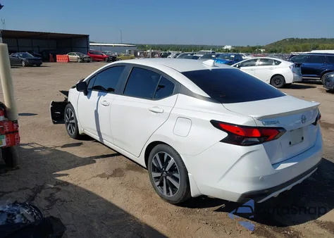 2022 Nissan Versa 1.6 Sr Xtronic Cvt z USA, uszkodzony, nr VIN 3N1CN8FV2NL829407